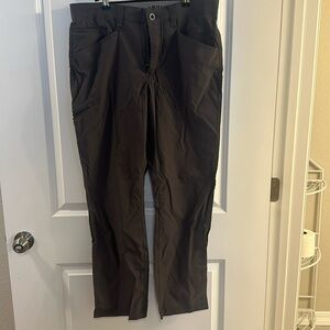 Men’s Orvis 5 pocket pants 34x30 charcoal